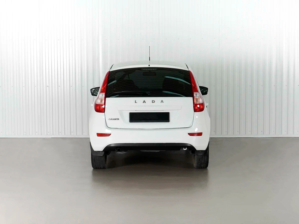 Lada Granta Хэтчбек в Челябинск - фото №4