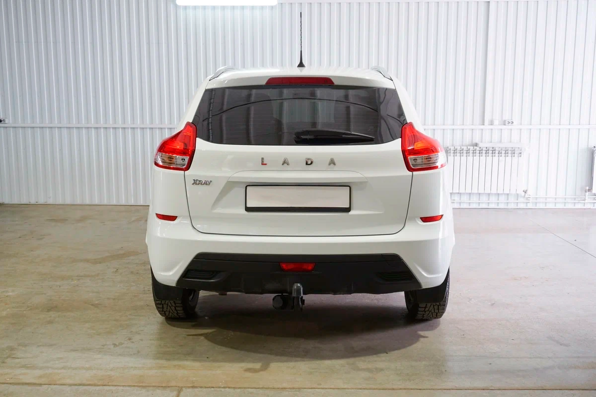 Lada Xray в Челябинск - еще фото