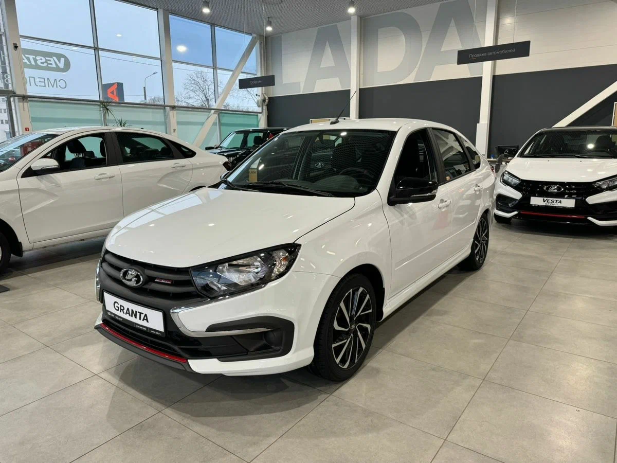 Lada Granta Sport Лифтбек в Челябинск - фото №2